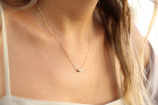 Çift Taraflı Mini Göz Altın Kolye