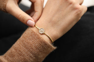 Baget Taşlı Balıksırtı Zincir Altın Bileklik – 14 Ayar Altın | CHN Kuyumculuk