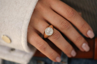 Tasarım Baget Taşlı Altın Yüzük