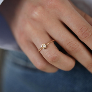 Taşlı Antik Yıldız Altın Yüzük