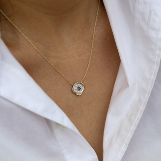 Nedolle Pırlanta Kolye