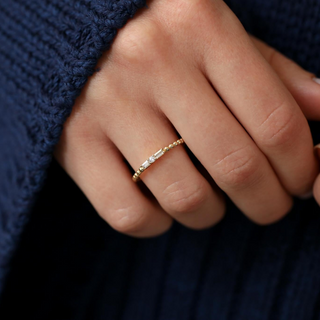 Baget ve Tektaş Minimalist Altın Yüzük