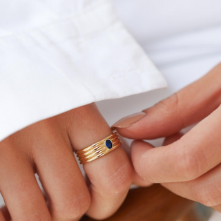 Mavi Taşlı Model Yüzük