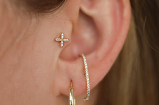 Altın Lotus Piercing