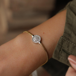 Baget Taşlı Şans Çemberi Altın Bileklik