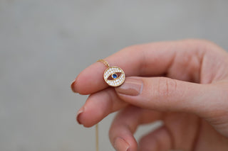 Mavi Taşlı Göz Altın Kolye