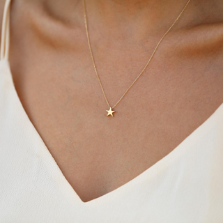 Tek Yıldız Altın Kolye