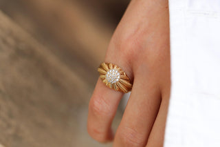 Taşlı Şövalye Altın Yüzük