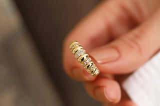 Altın Lucia Yüzük