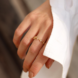 Taşlı Model Altın Yüzük