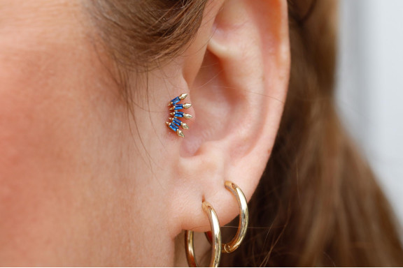 Mavi Baget Taşlı Altın Piercing
